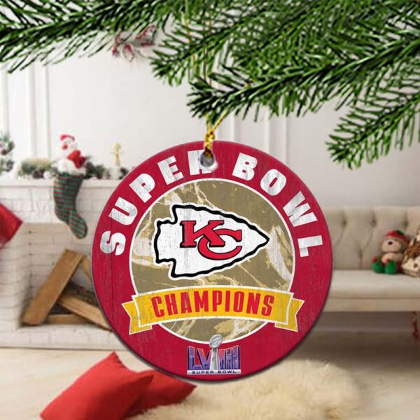 Kansas City Chiefs NFL 4 Time Champs Super Bowl LVIII 2024 Champions Xmas Holiday Gift Ceramic Christmas Decorations Ornament