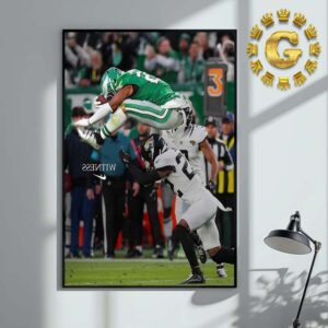 Saquon x Nike Barkley Witness Insane Reverse Hurdle Philadelphia Eagles NFL Home Decor Poster Canvas